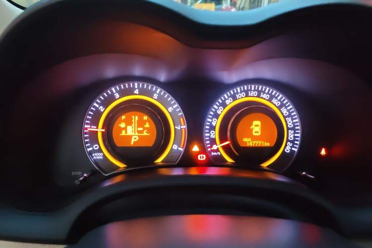 Used Toyota Corolla 2013 Special Edition 1.8L CVT ZhiKu GL-i Instrument Cluster
