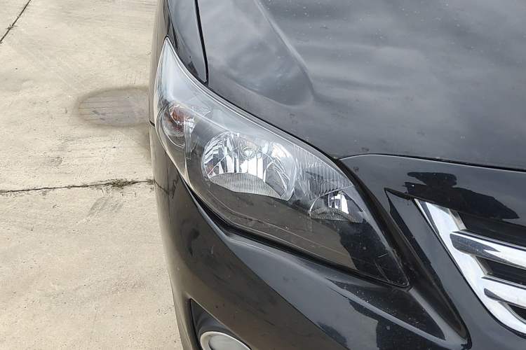 Used Toyota Corolla 2013 Special Edition 1.6L Manual Cool GL Model Right Front Headlight