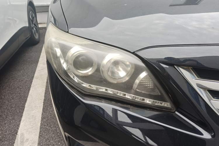 Used Toyota Corolla 2013 Special Edition 1.6L Automatic Cool GL Model Right Front Headlight