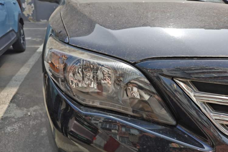 Used Toyota Corolla 2013 Special Edition 1.6L Manual – Cool GL Model Right Front Headlight