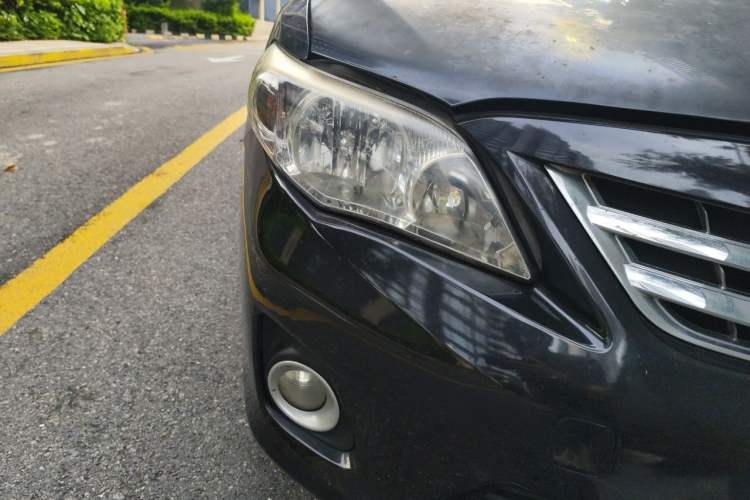 Used Toyota Corolla 2013 Special Edition 1.6L Automatic Cool GL Model Right Front Headlight
