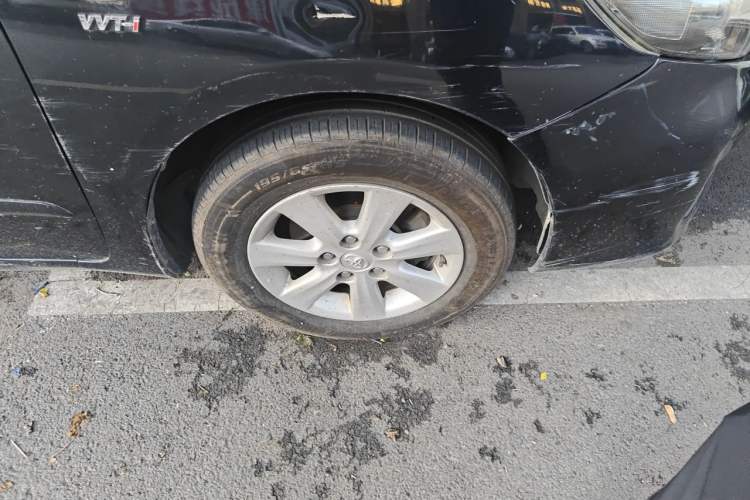 Used Toyota Corolla 2013 Special Edition 1.6L Automatic GL Cool Model Right Front Wheel Hub