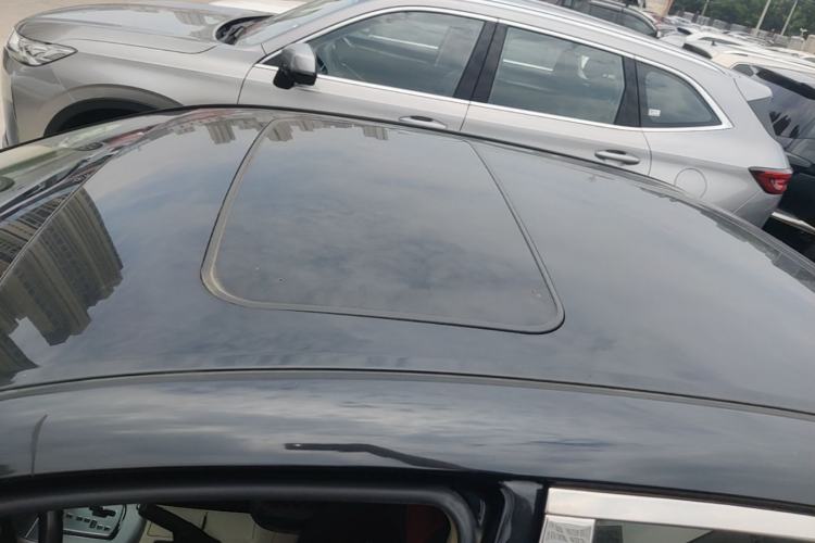 Used Toyota Corolla 2013 Special Edition 1.6L Automatic Cool GL Model Roof