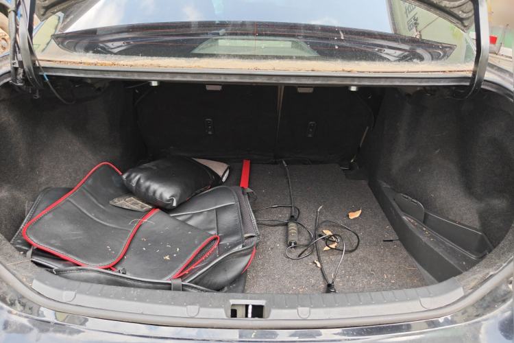 Used Toyota Corolla 2013 Special Edition 1.6L Automatic Cool GL Model Trunk