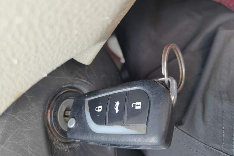 Used Toyota Corolla 2013 Special Edition 1.6L Automatic Cool GL Model Vehicle Key