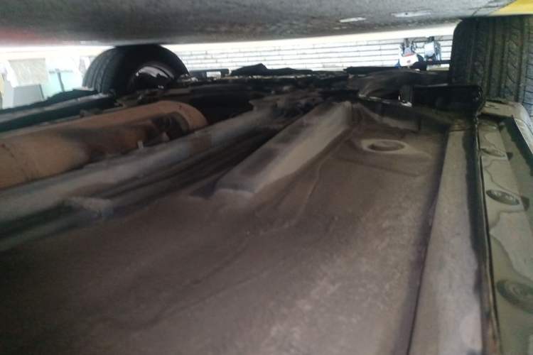 Used Toyota Corolla 2013 Special Edition 1.8L CVT ZhiKu GL-i Chassis Front Left