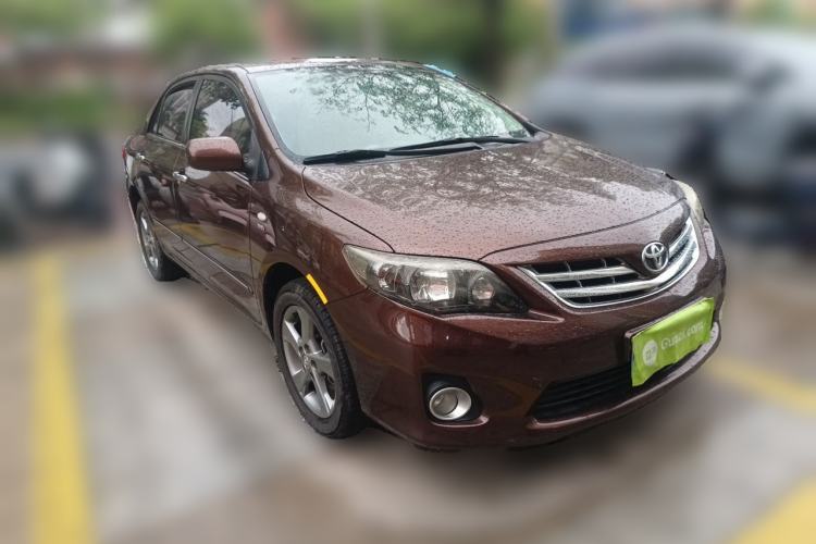 Used Toyota Corolla 2013 Special Edition 1.8L CVT ZhiKu GL-i Front Right 45 Deg