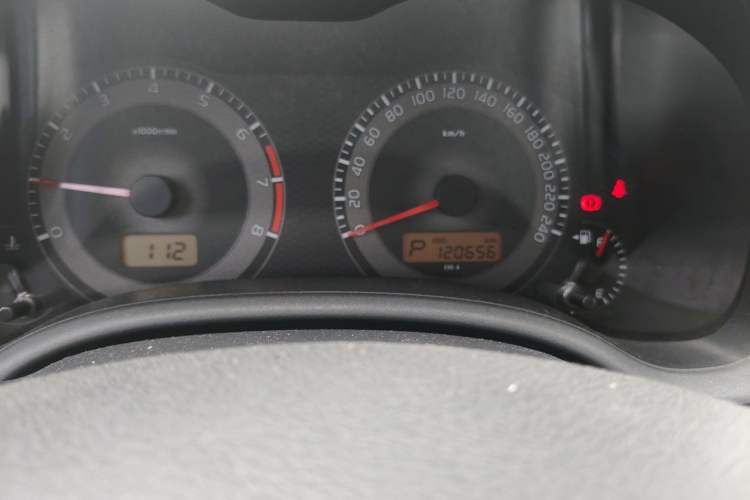 Used Toyota Corolla 2013 Special Edition 1.6L Automatic GL Cool Model Odometer Close Up