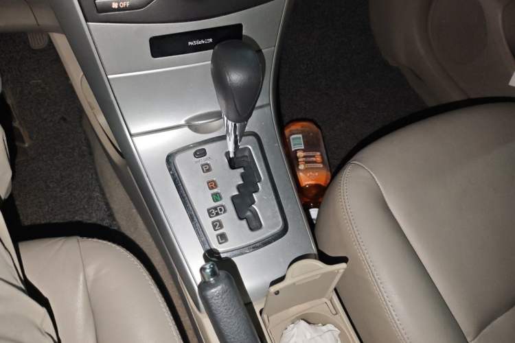 Used Toyota Corolla 2013 Special Edition 1.6L Automatic GL Cool Model Gear Lever