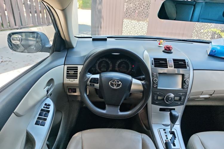 Used Toyota Corolla 2013 Special Edition 1.6L Automatic GL Cool Model Steering Wheel