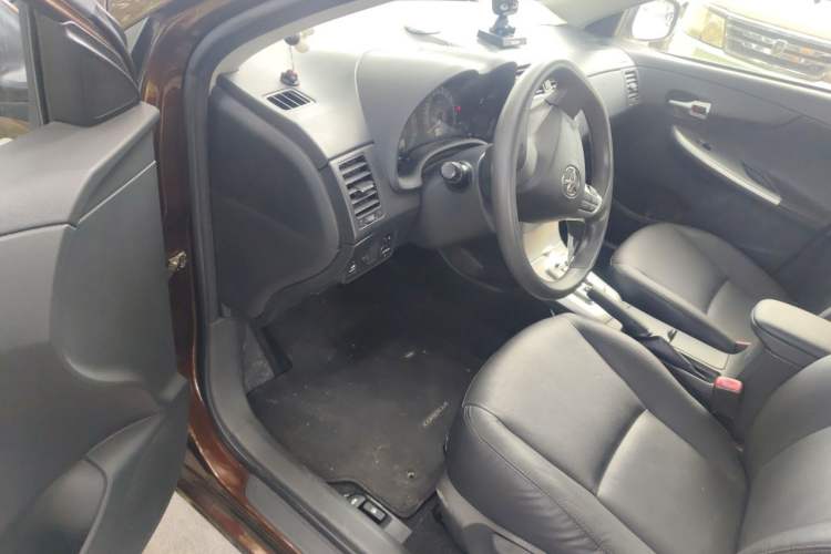 Used Toyota Corolla 2013 Special Edition 1.6L Automatic GL Cool Model Driver Seat