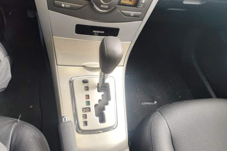 Used Toyota Corolla 2013 Special Edition 1.6L Automatic GL Cool Model Gear Lever