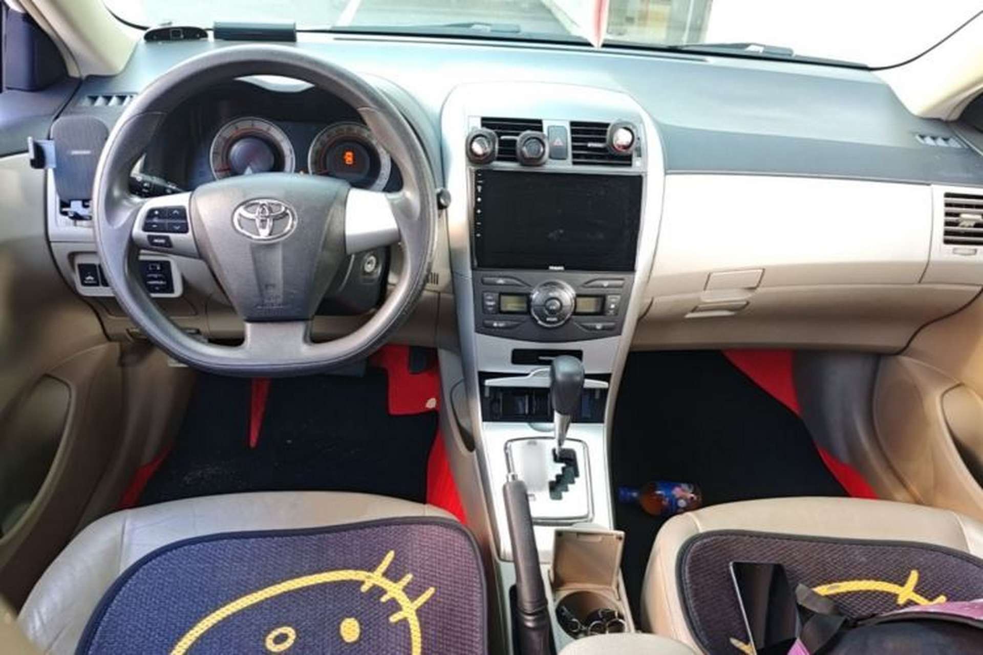 Used Toyota Corolla 2013 Special Edition 1.8L CVT ZhiKu GL-i Center Console