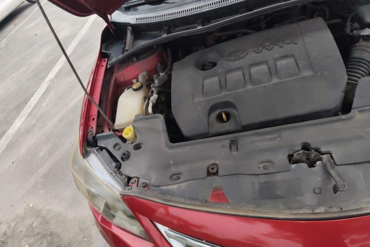 Used Toyota Corolla 2013 Special Edition 1.6L Automatic GL Cool Model Engine Bay Right