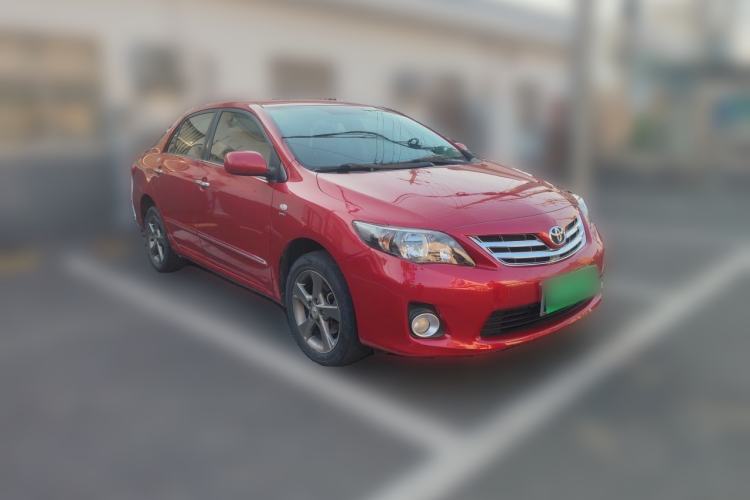 Used Toyota Corolla 2013 Special Edition 1.8L CVT ZhiKu GL-i Front Right 45 Deg