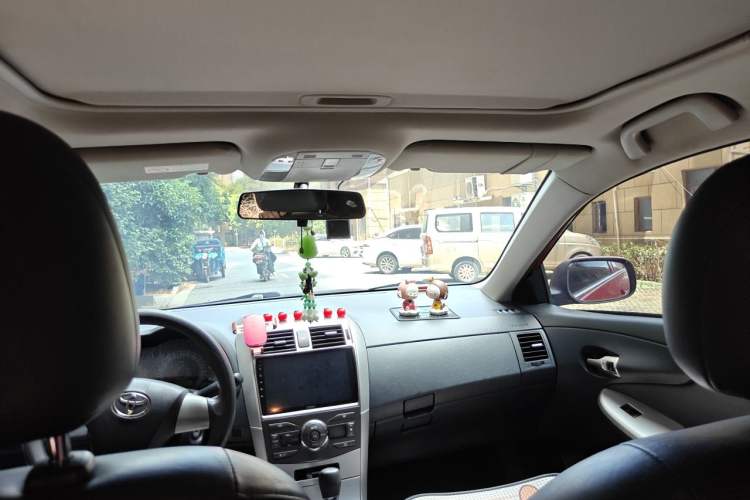 Used Toyota Corolla 2013 Special Edition 1.6L Automatic GL Cool Model Headliner