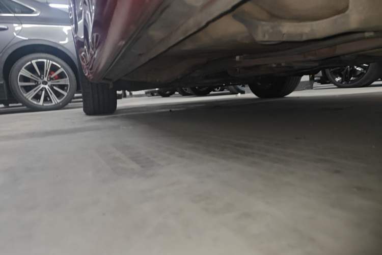 Used Toyota Corolla 2013 Special Edition 1.6L Automatic GL Cool Model Left Side Sill