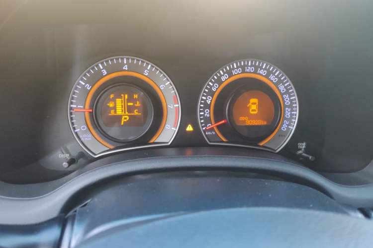 Used Toyota Corolla 2013 Special Edition 1.8L CVT ZhiKu GL-i Odometer Close Up