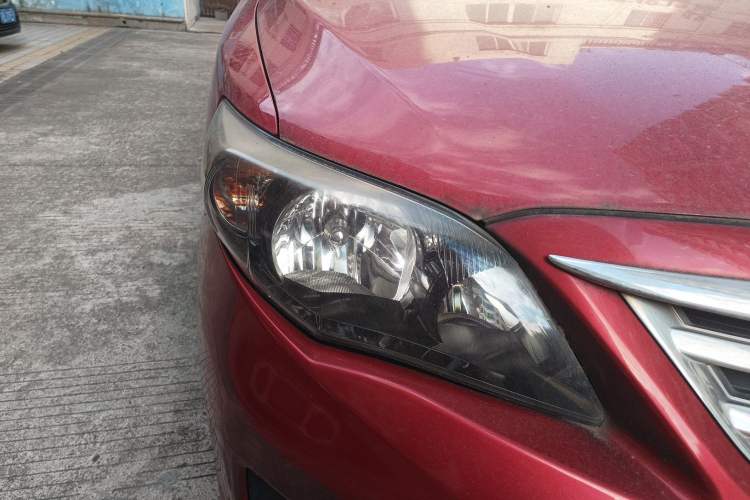 Used Toyota Corolla 2013 Special Edition 1.6L Automatic Cool GL Model Right Front Headlight