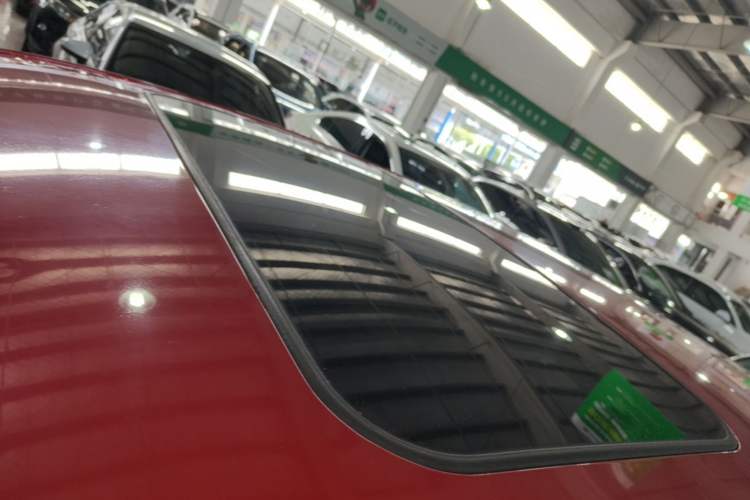 Used Toyota Corolla 2013 Special Edition 1.6L Automatic Cool GL Model Roof