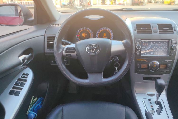 Used Toyota Corolla 2013 Special Edition 1.8L CVT ZhiKu GL-i Steering Wheel