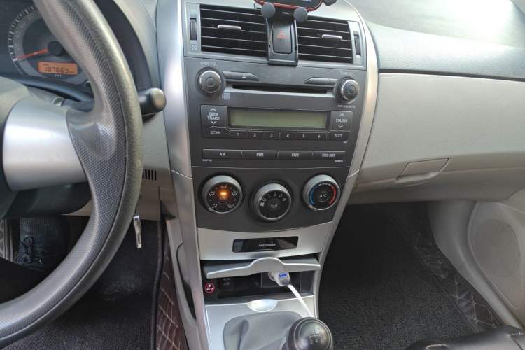 Used Toyota Corolla 2013 Special Edition 1.6L Manual Cool GL Model Audio And AC Panel