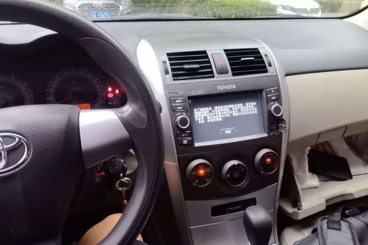 Used Toyota Corolla 2013 Special Edition 1.6L Automatic Cool GL Model Audio And AC Panel