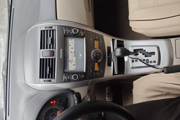 Used Toyota Corolla 2013 Special Edition 1.6L Automatic GL Cool Model Audio And AC Panel