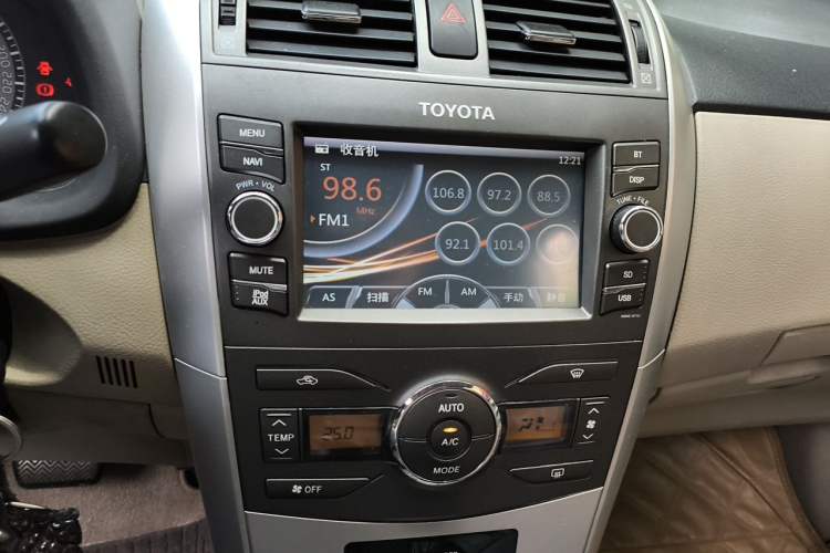 Used Toyota Corolla 2013 Special Edition 1.6L Automatic GL Cool Model Audio And AC Panel