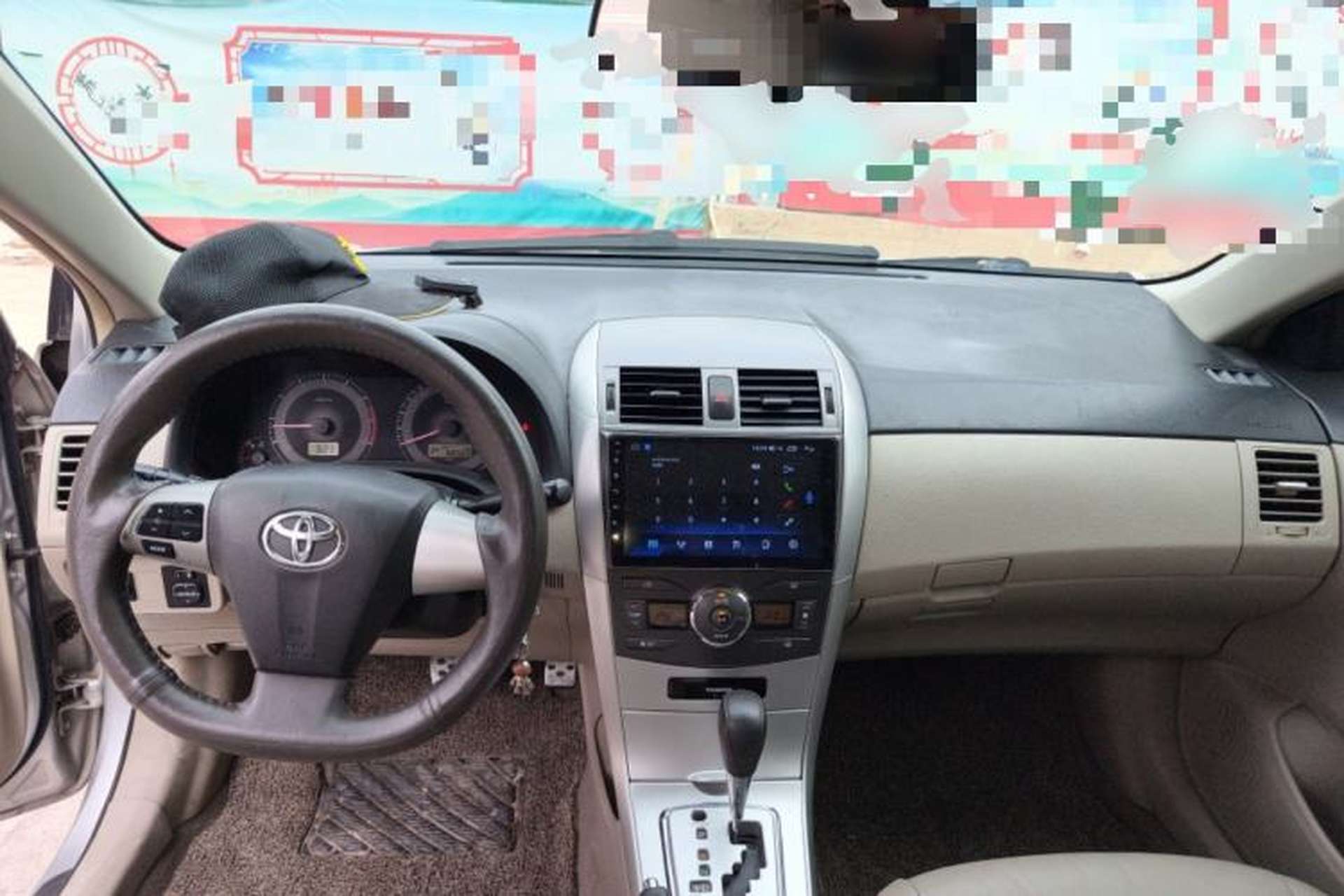 Used Toyota Corolla 2013 Special Edition 1.6L Automatic GL Cool Model Center Console