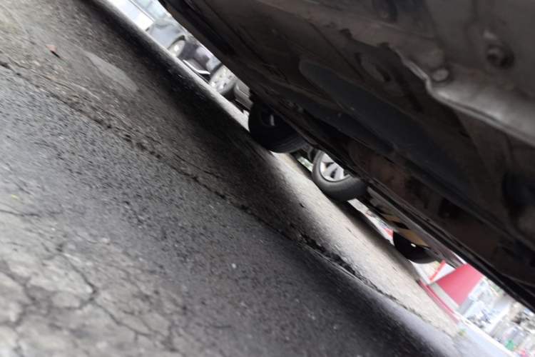 Used Toyota Corolla 2013 Special Edition 1.6L Automatic Cool GL Model Chassis Front Right