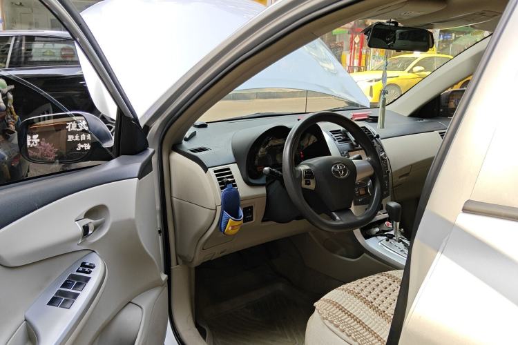 Used Toyota Corolla 2013 Special Edition 1.6L Automatic GL Cool Model Driver Seat