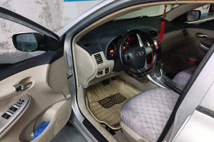 Used Toyota Corolla 2013 Special Edition 1.6L Automatic Cool GL Model Driver Seat