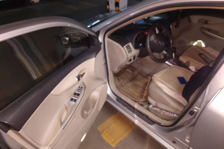Used Toyota Corolla 2013 Special Edition 1.6L Automatic GL Cool Model Driver Seat