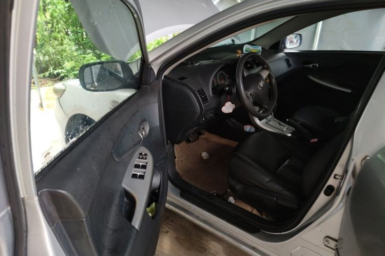 Used Toyota Corolla 2013 Special Edition 1.6L Automatic GL Cool Model Driver Seat