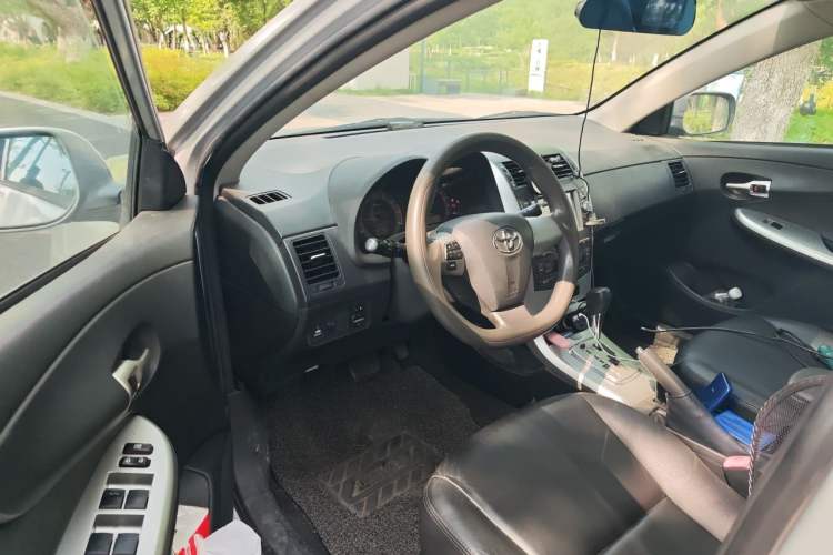 Used Toyota Corolla 2013 Special Edition 1.6L Automatic GL Cool Model Driver Seat