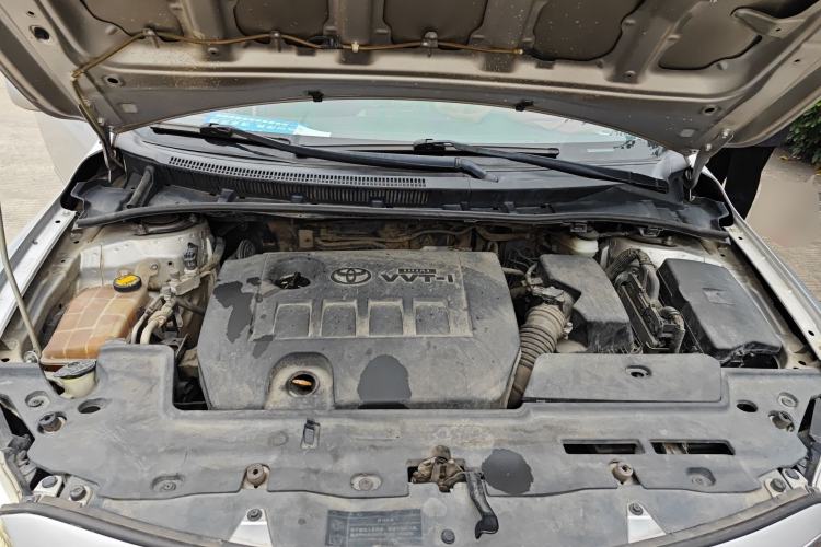 Used Toyota Corolla 2013 Special Edition 1.6L Automatic Cool GL Model Engine Bay