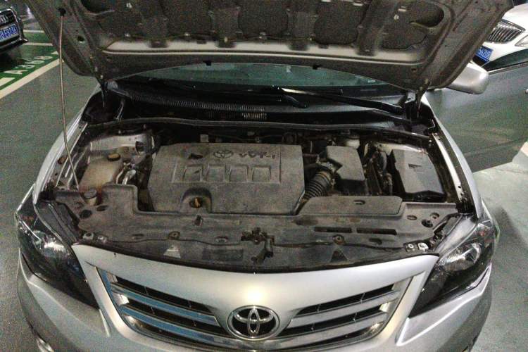 Used Toyota Corolla 2013 Special Edition 1.6L Automatic Cool GL Model Engine Bay