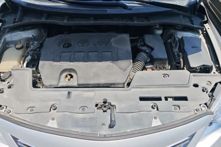 Used Toyota Corolla 2013 Special Edition 1.6L Automatic Cool GL Model Engine Bay
