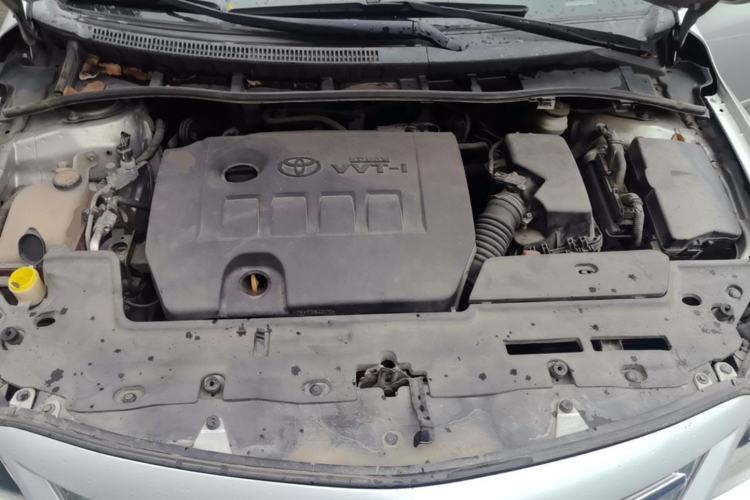 Used Toyota Corolla 2013 Special Edition 1.6L Automatic Cool GL Model Engine Bay