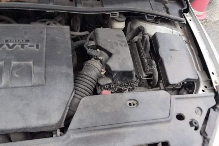 Used Toyota Corolla 2013 Special Edition 1.6L Automatic Cool GL Model Engine Bay Left
