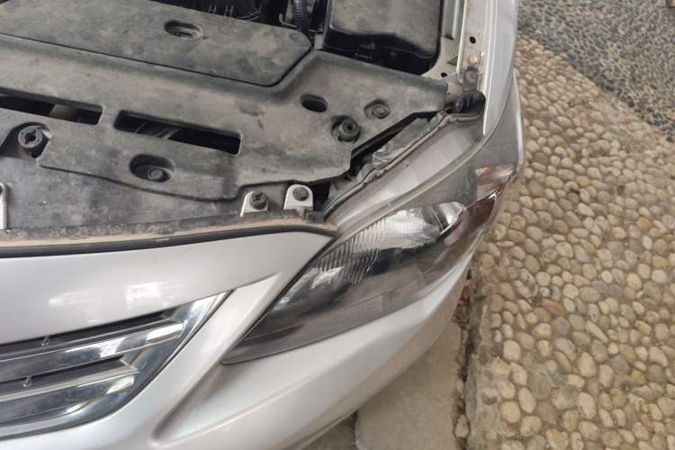 Used Toyota Corolla 2013 Special Edition 1.6L Automatic GL Cool Model Engine Bay Left