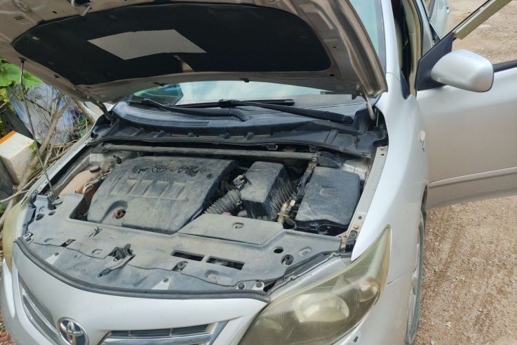 Used Toyota Corolla 2013 Special Edition 1.6L Automatic Cool GL Model Engine Bay Left