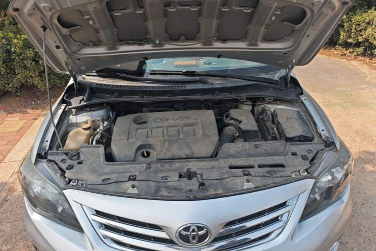 Used Toyota Corolla 2013 Special Edition 1.6L Automatic Cool GL Model Engine Bay