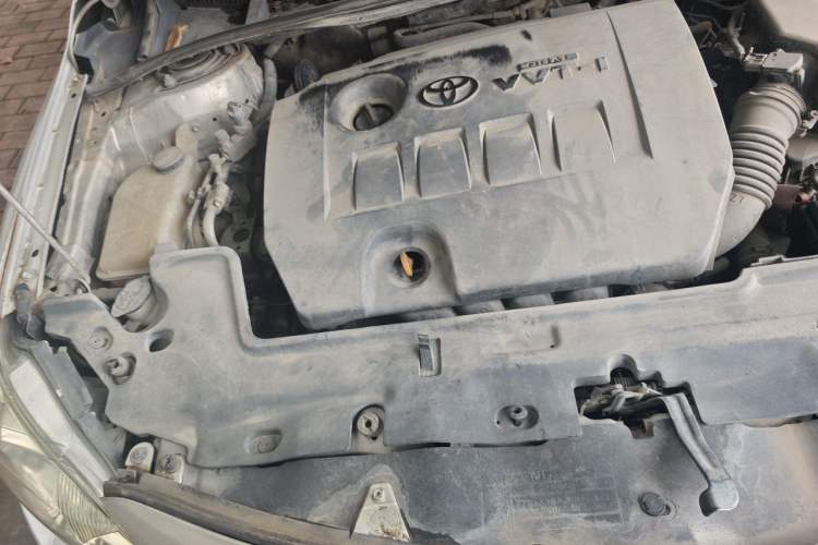 Used Toyota Corolla 2013 Special Edition 1.8L CVT ZhiKu GL-i Engine Bay Right