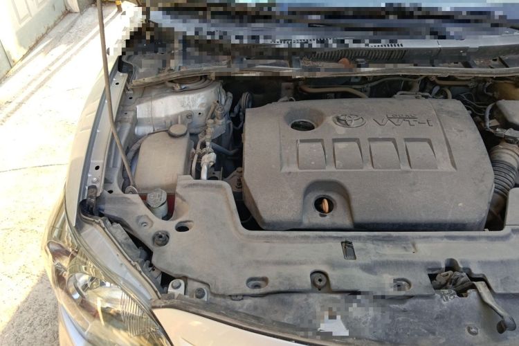 Used Toyota Corolla 2013 Special Edition 1.6L Automatic Cool GL Model Engine Bay Right
