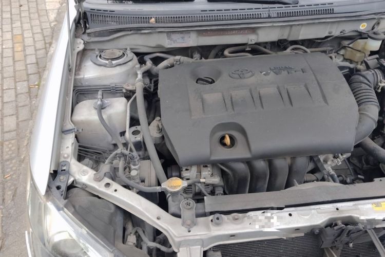 Used Toyota Corolla 2013 Special Edition 1.6L Automatic Cool GL Model Engine Bay Right
