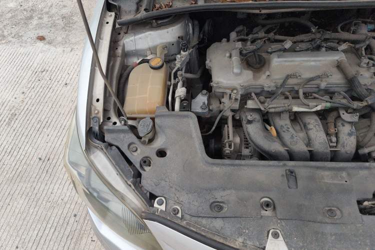 Used Toyota Corolla 2013 Special Edition 1.6L Automatic GL Cool Model Engine Bay Right