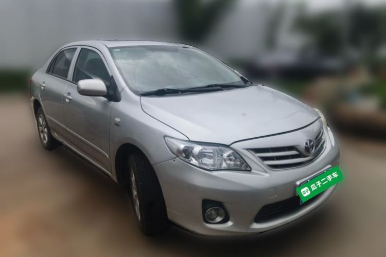Used Toyota Corolla 2013 Special Edition 1.6L Manual – Cool GL Model Front Right 45 Deg