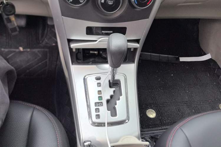 Used Toyota Corolla 2013 Special Edition 1.6L Automatic Cool GL Model Gear Lever